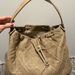 Chanel Quilted Leather Hobo Shoulder Bag. Simply Beautiful!